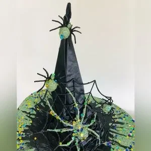MaidinVain | Accessories | Witch Hat Black Satin Green  display picture 3